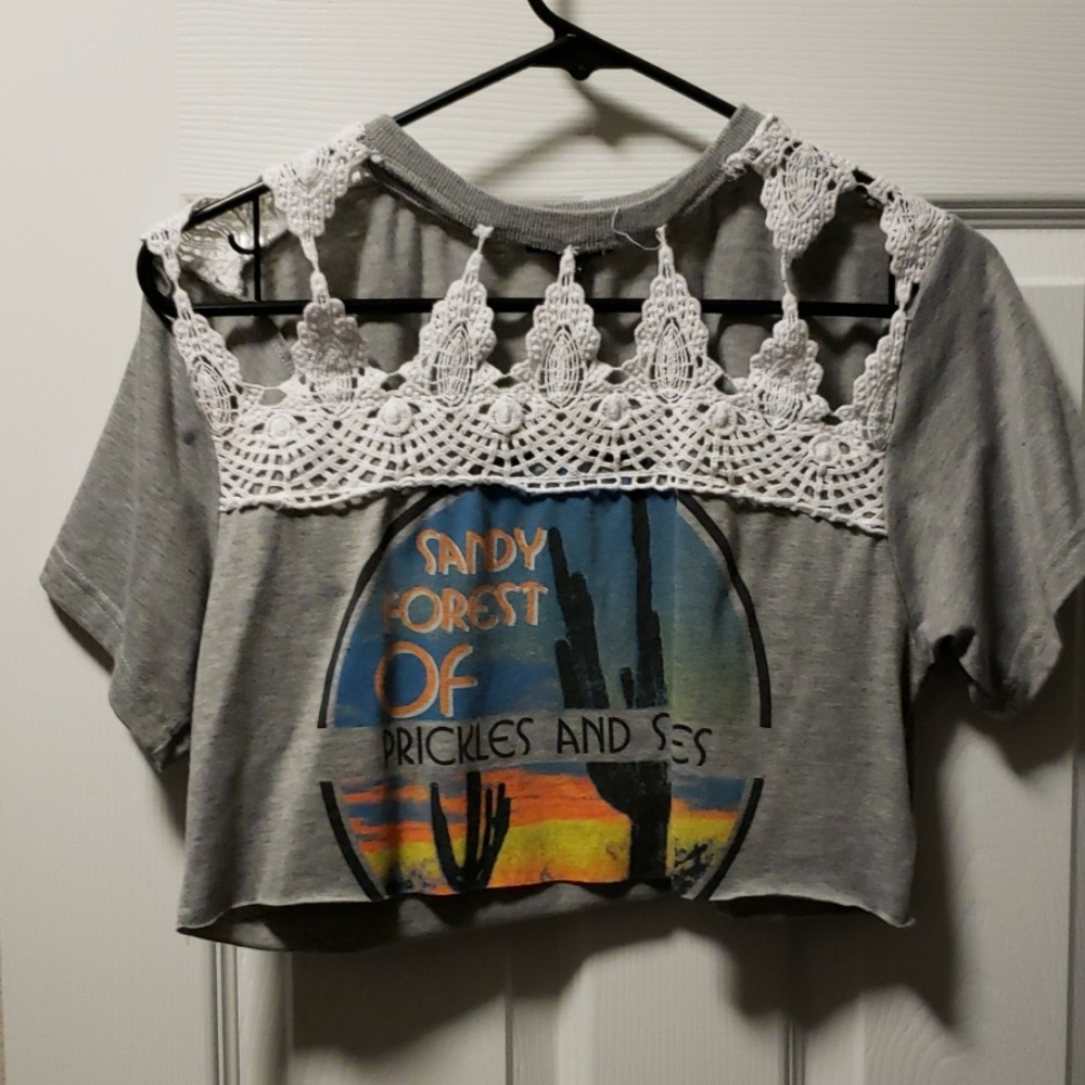 Crop top